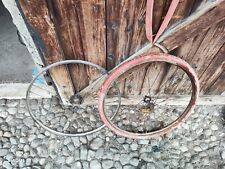 Jantes vélo chapeau d'occasion  La Roche-sur-Foron
