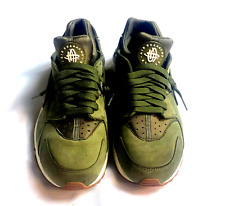 Nike AIR HUARACHE #318429-201, verde oliva mediano, talla 8,5 para hombre, usado segunda mano  Embacar hacia Mexico