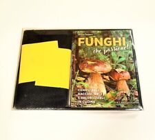 Libro gadget funghi usato  Ferrara