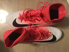 Chaussures foot nike d'occasion  Angers-