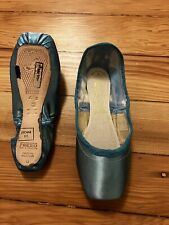 New freed pointe for sale  Columbia