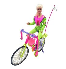 Barbie Bicyclin Muñeca y Accesorios Conjunto de Neón Casco Bicicleta Zapatos De Colección 1993 segunda mano  Embacar hacia Mexico