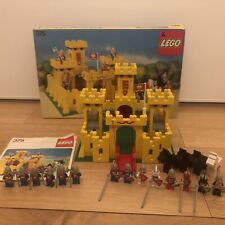 Lego yellow castle d'occasion  Aix-en-Provence-