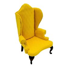 Cadeira Yvonne Pessel amarela estofada braço encosto asa casa de bonecas artesanal miniatura, usado comprar usado  Enviando para Brazil