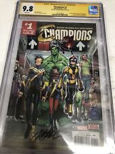 Champions (2016) # 1 (CGC SS 9.8 WP) | Assinado por Humberto Ramos! comprar usado  Enviando para Brazil