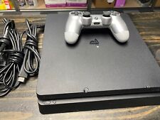 Consola Sony PlayStation 4 Slim 1 TB CUH-2215B) con controlador y cables segunda mano  Embacar hacia Argentina