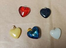 Heart shaped pendants d'occasion  Expédié en Belgium