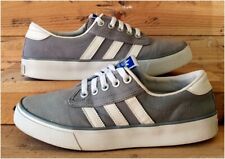 Entrenadores bajos de lona/cuero Adidas Kiel UK7/US7.5/EU40.5 M20322 gris/blanco segunda mano  Embacar hacia Argentina