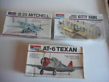 Usado, 3 kits de modelos de aeronaves monograma B-25 Michell, Kitty Hawk e AT-6 Texan 1/48 novo na caixa comprar usado  Enviando para Brazil