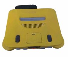 Consola Nintendo 64 Original con Carcasa Amarilla Personalizada y 2 Controladores segunda mano  Embacar hacia Argentina