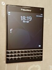 Blackberry passport black usato  Valenzano