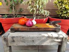 Tabla de cortar verduras antigua de madera hecha a mano con hoja de hierro segunda mano  Embacar hacia Argentina