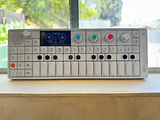 Teclado sintetizador portátil Teenage Engineering OP-1 - blanco segunda mano  Embacar hacia Mexico