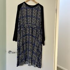 Nomd dress generous for sale  Shipping to Ireland