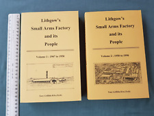 Lithgow’s Small Arms Factory and its People (Volumes 1 e 2) por Tony Griffith comprar usado  Enviando para Brazil