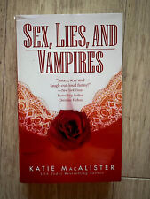 Sex, Lies, And Vampires por Katie MacAlister - Brochura comprar usado  Enviando para Brazil