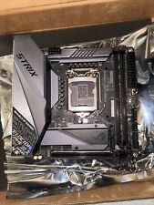 Placa madre Asus ROG Strix Z390i Mini-ITX RGB LGA1151 segunda mano  Embacar hacia Argentina