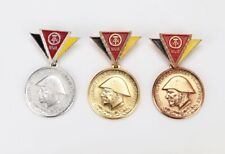 RDA ORIENTAL NVA Reservista conjunto de 3 clases - bronce, plata y oro. segunda mano  Embacar hacia Argentina