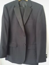Men f suit for sale  BOOTLE