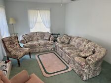 Three piece living for sale  Clermont