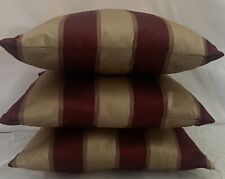 Set accent pillows for sale  Peebles