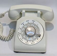 Teléfono de escritorio vintage ITT blanco con esfera giratoria Art Deco exhibición coleccionable segunda mano  Embacar hacia Argentina