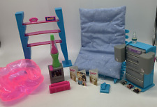 Lote 19 de móveis de boneca Skipper (Barbie Mattel) década de 1990 Y2K futon, lâmpada, TV, estéreo comprar usado  Enviando para Brazil