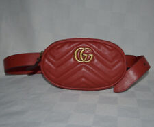 $1200 Gucci Red Chevron Leather GG Marmont Belt Bag til salgs  Frakt til Norway