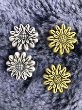 daisy flower buttons for sale  NORWICH