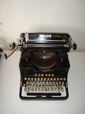Antica macchina scrivere usato  Schiavon