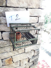 1 cage ancienne en bois avec son pot en argile , occasion d'occasion  Marignane