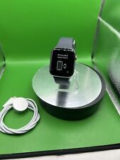 Apple Watch Series 4 44 mm estojo de alumínio cinza espacial com pulseira esportiva preta (GPS), usado comprar usado  Enviando para Brazil