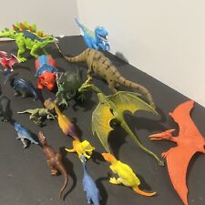 Lote de 19 juguetes de figuras de animales dinosaurios de plástico diferentes tamaños y años segunda mano  Embacar hacia Argentina