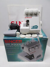 Máquina de costura Singer Tiny Serger Overedging modelo TS380A + manual/acessórios comprar usado  Enviando para Brazil