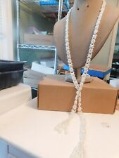 Antigo colar pulôver de pérolas falsas com flores tecidas brancas 32" com borlas 6" comprar usado  Enviando para Brazil