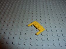Lego yellow plate d'occasion  La Rivière-de-Corps