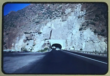 35 mm deslizamiento de color Kodachrome 1960 túnel de carretera a través de la montaña segunda mano  Embacar hacia Argentina
