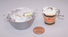 Usado, Casa de bonecas vintage miniatura banheira de bebidas e sorvete churn verão comprar usado  Enviando para Brazil