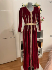 Caftan rouge velours d'occasion  Issy-les-Moulineaux