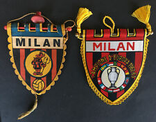 2 Gagliardetti MILAN Campione d'Europa 1962 63 + altro anni '50 Scudetti RARI usato  Italia