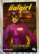 Fantasia Batman Batgirl roxa 13" figura de ação colecionadora de luxo DC direto comprar usado  Enviando para Brazil