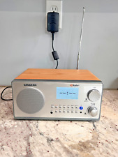 Radio de mesa Sangean HDR-18 HD/FM-estéreo/AM gabinete de madera plata segunda mano  Embacar hacia Argentina