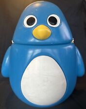 Little Tikes Poppy Penguin caixa de brinquedo lixeira de armazenamento azul 15" guinchos vintage, usado comprar usado  Enviando para Brazil