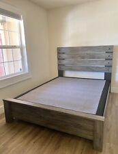 Queen bedroom set for sale  Elverta