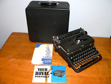 Vintage 1947 Royal Quiet De Luxe Portable Manual Typewriter w/Case & Manuals for sale  Shipping to South Africa