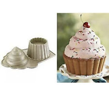 Williams-Sonoma Nordic Ware The Great Cupcake Pan Cake Smash 10 xícaras em excelente estado usado comprar usado  Enviando para Brazil