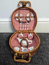Vintage Disney Tea Set Picnic Basket VGC Complete Rare Collectible - Fastpost, used for sale  Shipping to South Africa