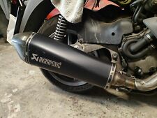 Terminale akrapovic usato  Roma