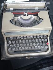 Olivetti macchina scrivere usato  Zignago