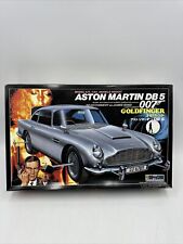 Carro DOYUSHA ASTON MARTIN DB5 GOLDFINGER 007 James Bond KIT MODELO escala 1:24 comprar usado  Enviando para Brazil